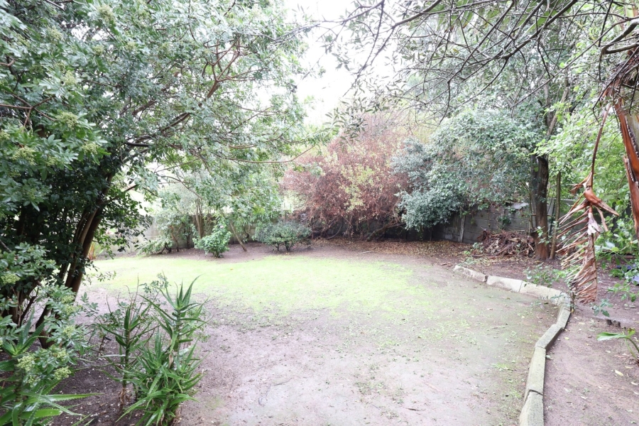 5 Bedroom Property for Sale in Vierlanden Western Cape